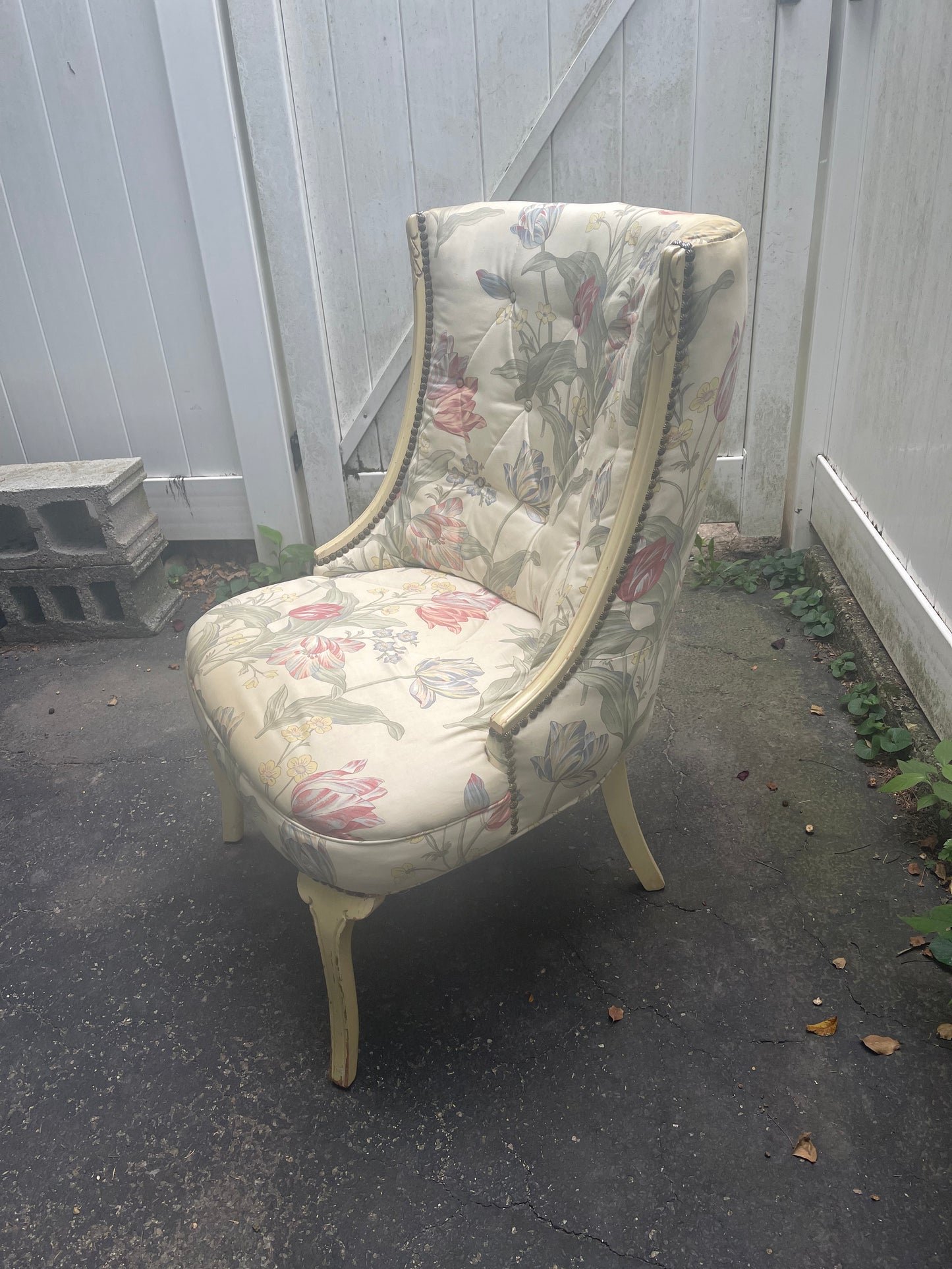 Customizable Vintage French-Style Slipper Chair