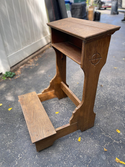 Customizable Vintage Oak Prie Dieu (Prayer Kneeler)
