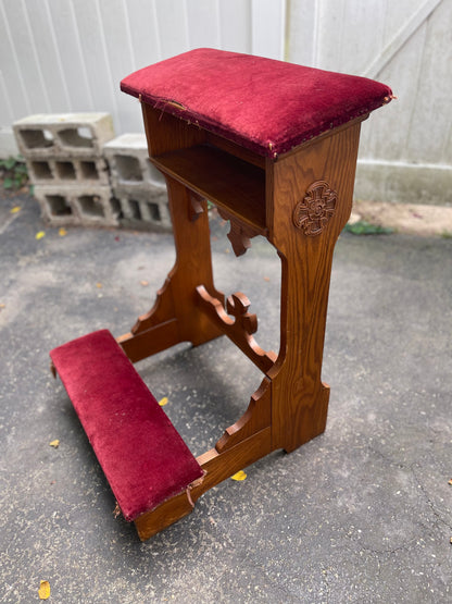 Customizable Antique Oak Prie Dieu