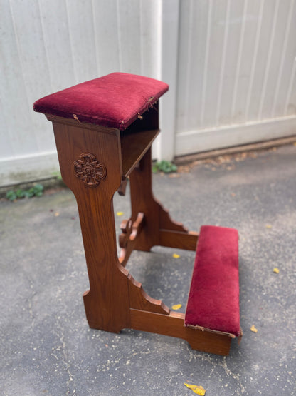 Customizable Antique Oak Prie Dieu