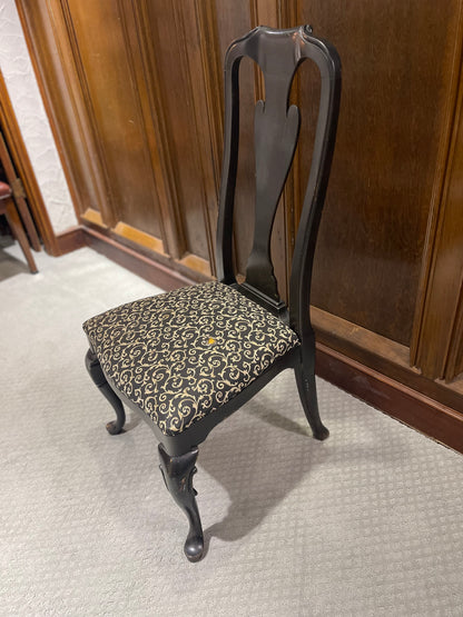 Customizable Queen Anne Side Chair