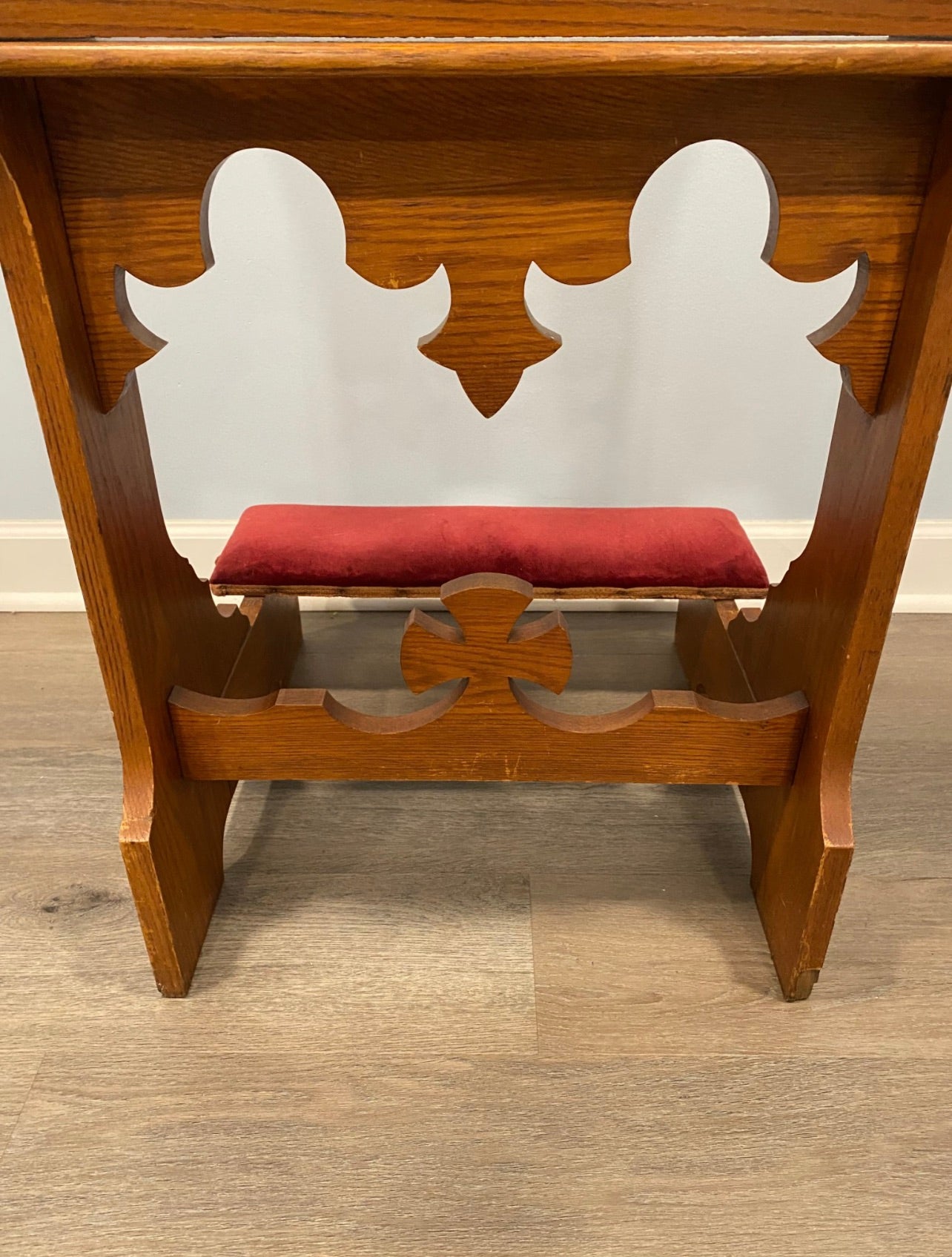 Customizable Antique Oak Prie Dieu