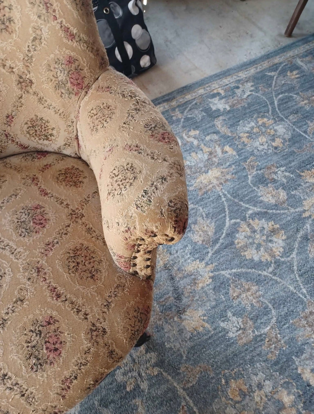 Customizable Victorian Crapaud Chair