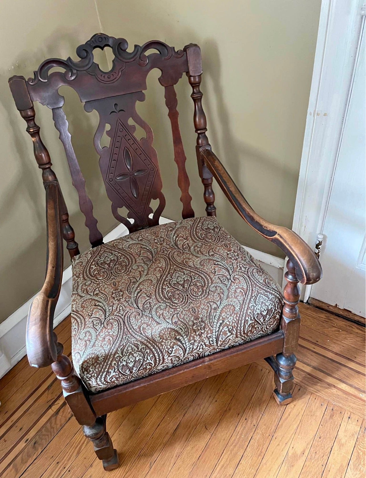 Customizable Chippendale Style Mahogany Armchair